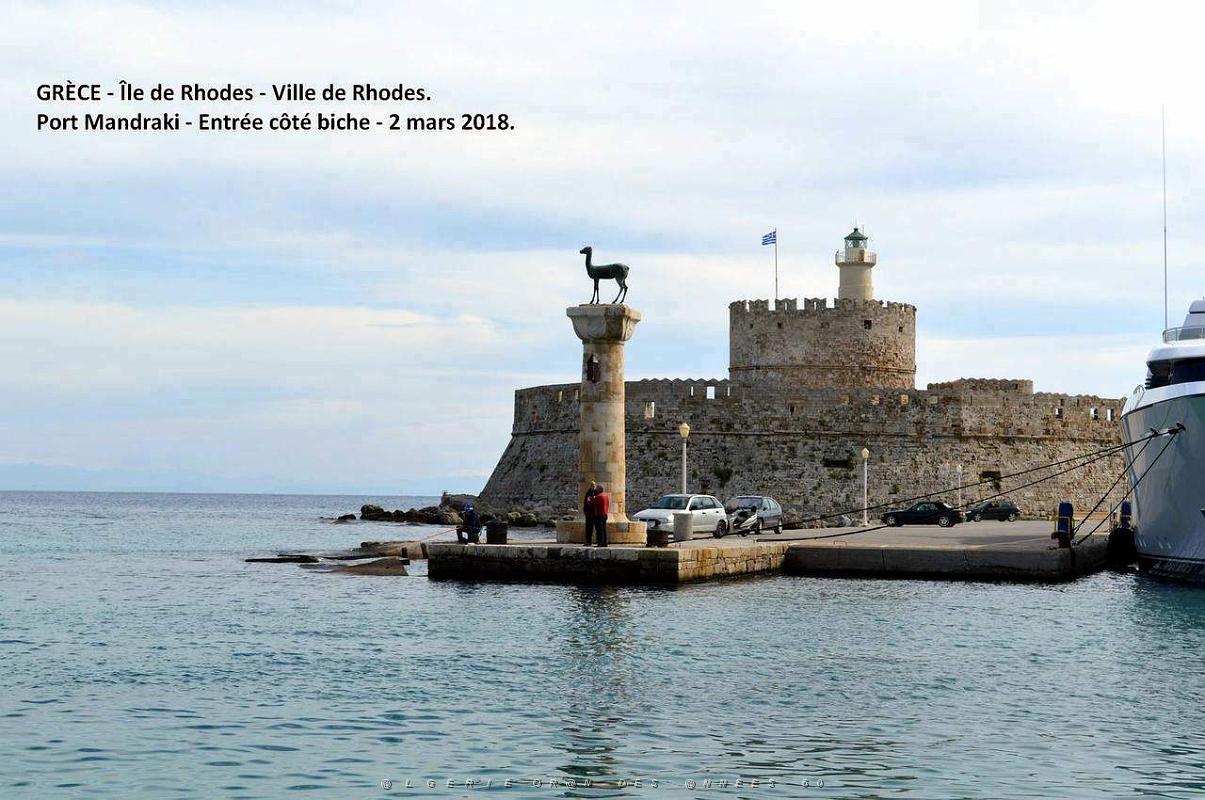 033- Rhodes ville et port d'honneur.JPG